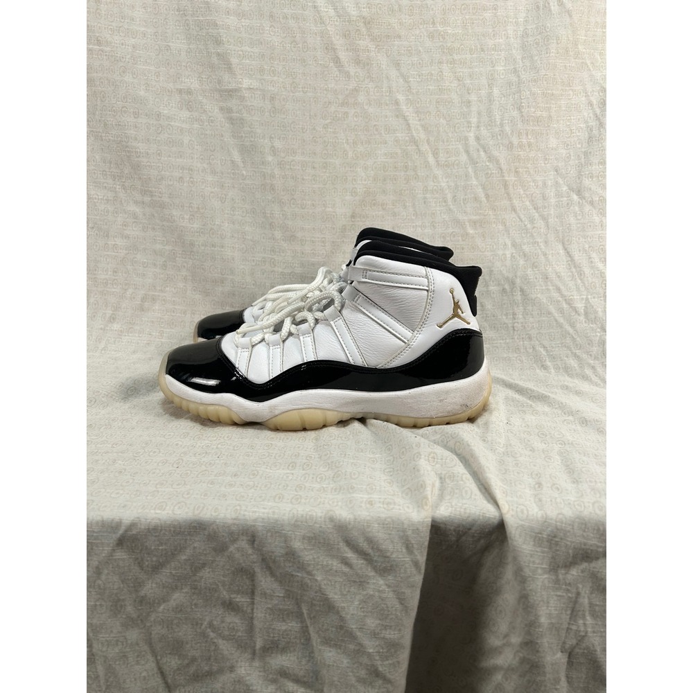 Jordan 11 Retro‎ Gratitude GS White Black Metallic Mens 7Y #2082